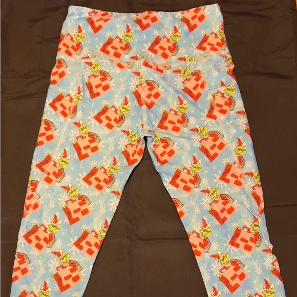 The Grinch Leggings - Picture 2 of 4